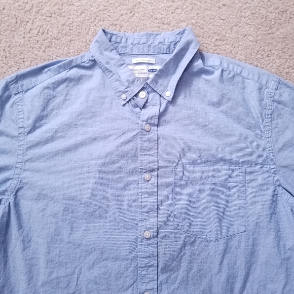 Men's Old Navy Light Blue Collared Button Down Shirt - Picture 4 of 10